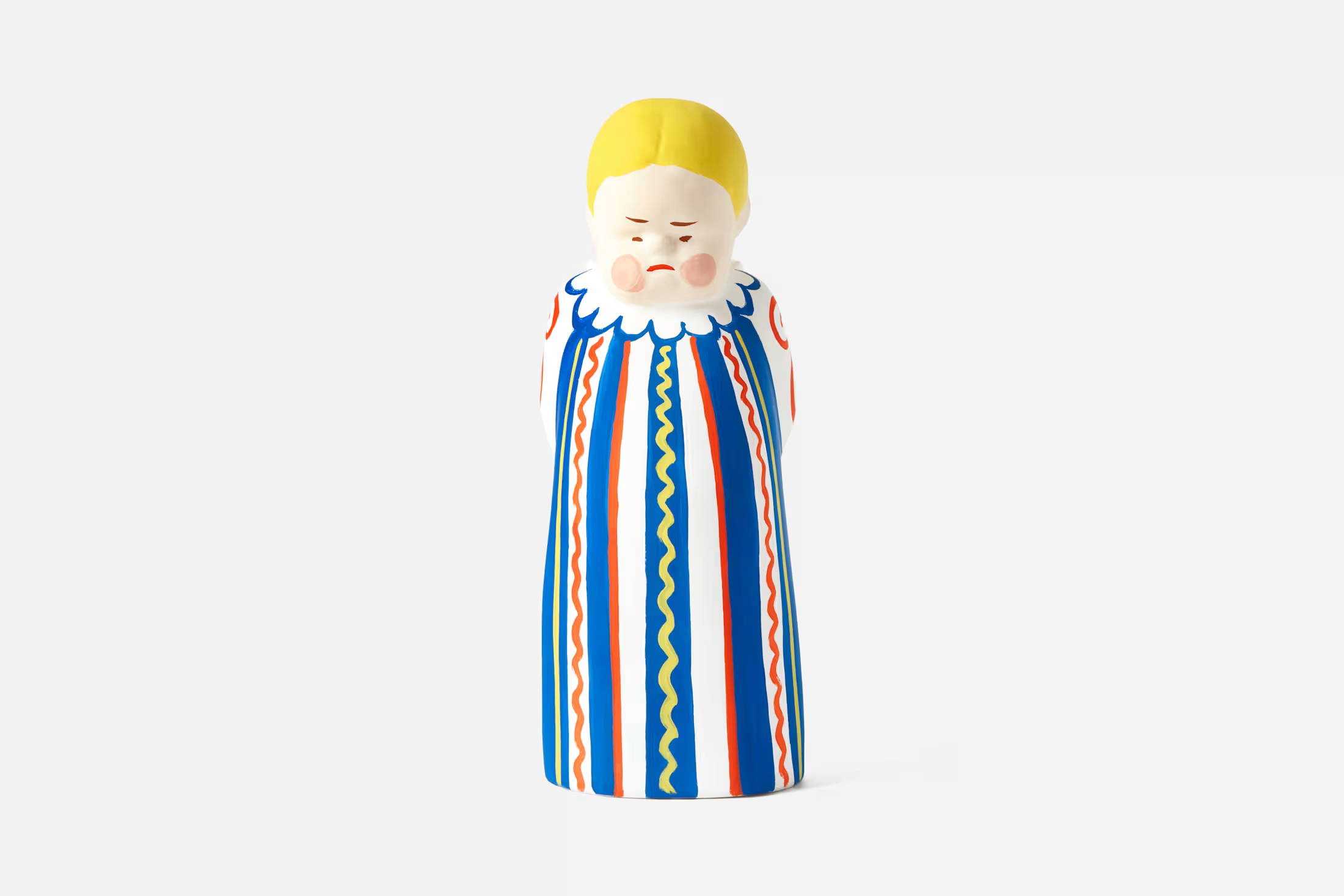 svenskt-tenn_svenskt-tenn_accessories_candle-holder-grumpy_blue__ceramic__114279_0_xiye87