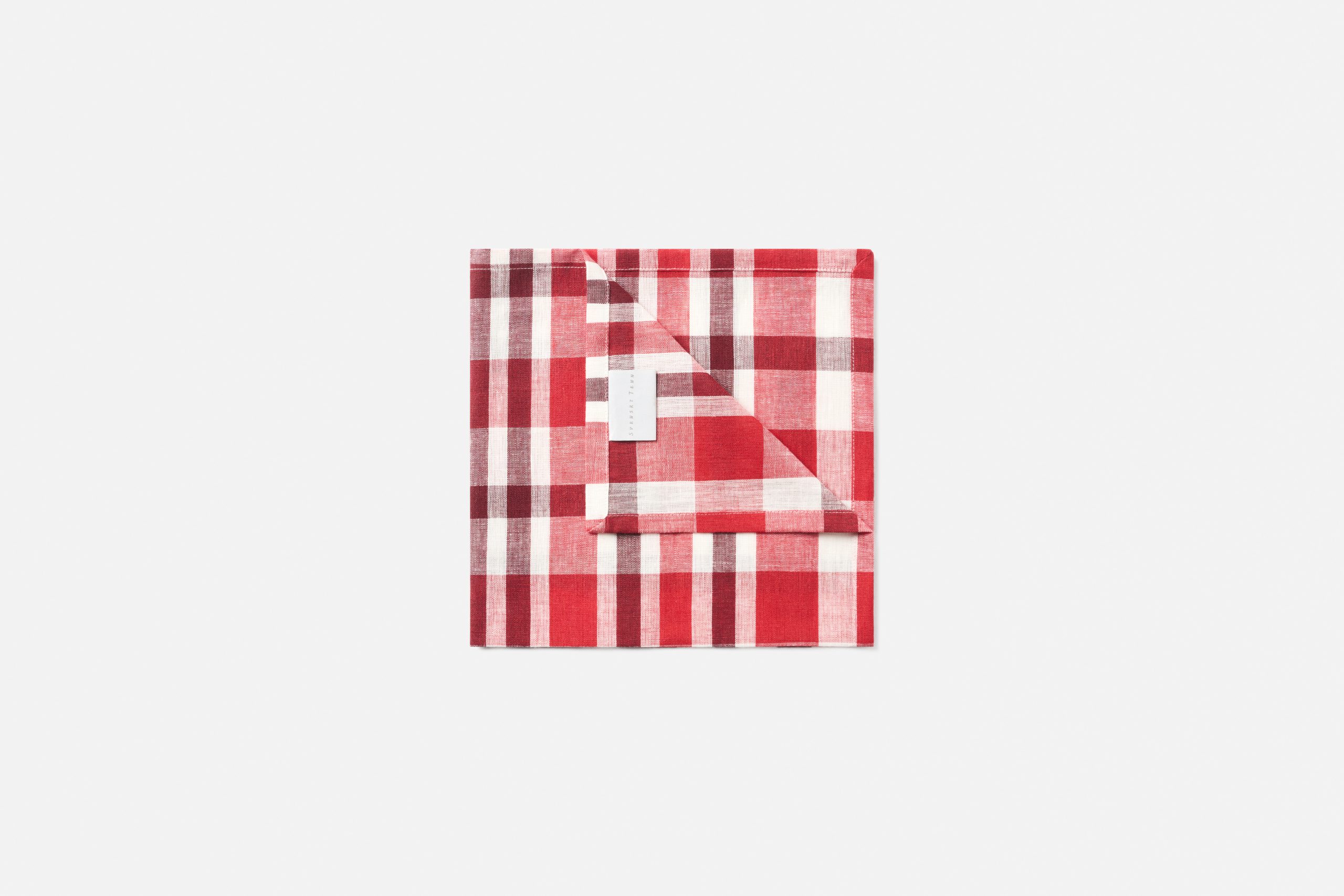 svenskt-tenn_evelina-kroon_napkins-napkin-holders_napkin-check_red--white__linen_width-50-cm-height-50-cm_115695_1